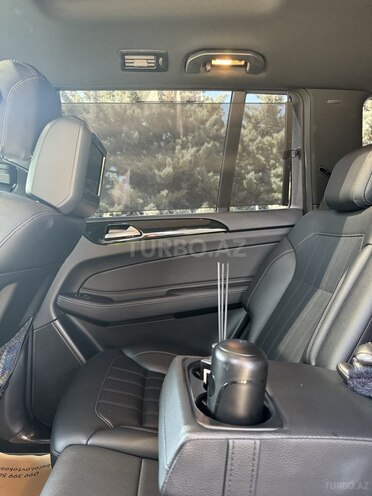 Mercedes GLS 400 4MATIC 2018, 43,000 km - 3.0 л - Bakı