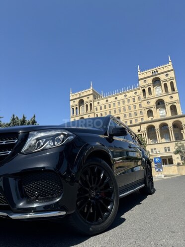 Mercedes GLS 400 4MATIC 2018, 43,000 km - 3.0 л - Bakı
