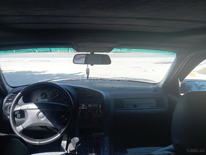 BMW 320 1994, 256,000 km - 2.0 л - Sumqayıt