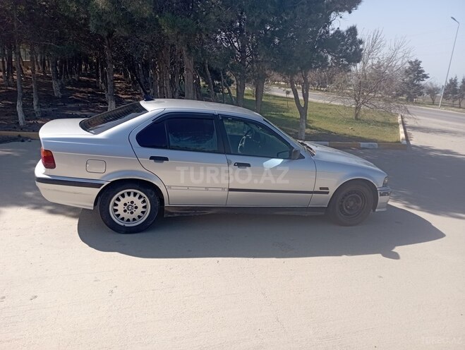 BMW 320 1994, 256,000 km - 2.0 л - Sumqayıt