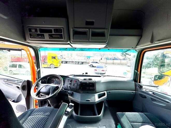 Mercedes Axor 1843 2011, 713,000 km - 12.0 л - Bakı