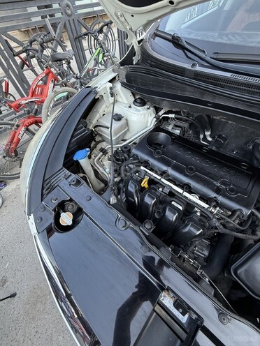 Hyundai ix35 2010, 220,000 km - 2.4 l - Bakı