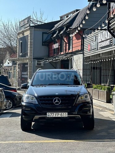 Mercedes ML 350 2010, 250,000 km - 3.5 l - Bakı