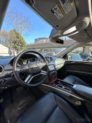 Mercedes ML 350 2010, 250,000 km - 3.5 l - Bakı