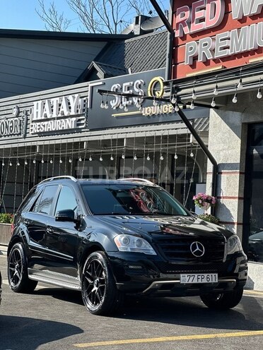 Mercedes ML 350 2010, 250,000 km - 3.5 l - Bakı