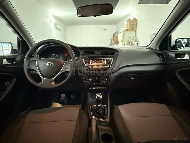 Hyundai i20 2016, 160,000 km - 1.3 л - Bakı