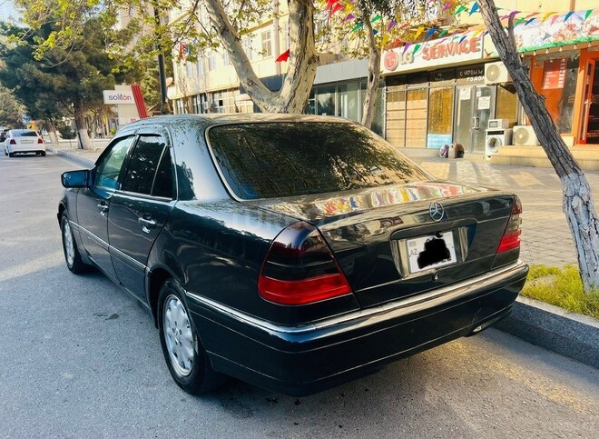 Mercedes C 230 1998, 257,000 km - 2.3 л - Sumqayıt