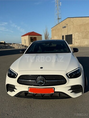 Mercedes E 300 e 4MATIC 2021, 94,000 km - 2.0 l - Bakı