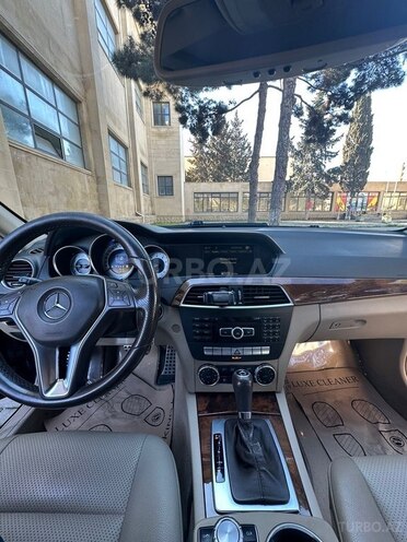 Mercedes C 250 2011, 240,000 km - 1.8 л - Bakı