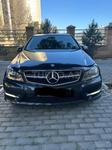 Mercedes C 250 2011, 240,000 km - 1.8 л - Bakı
