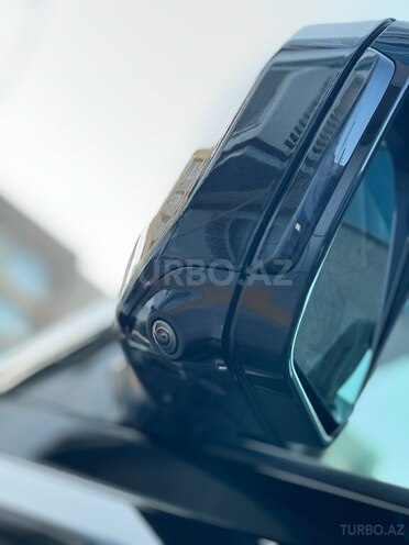 Land Rover Defender 2023, 28,600 km - 3.0 l - Bakı