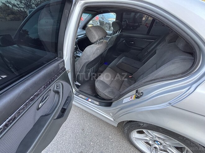 BMW 525 2002, 380,000 km - 2.5 l - Bakı
