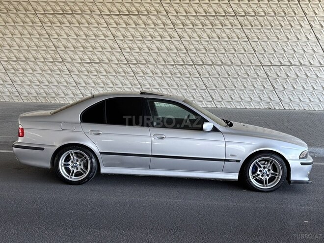 BMW 525 2002, 380,000 km - 2.5 l - Bakı