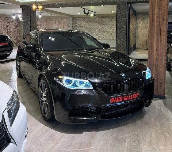BMW M5 2013, 82,000 km - 4.4 l - Bakı