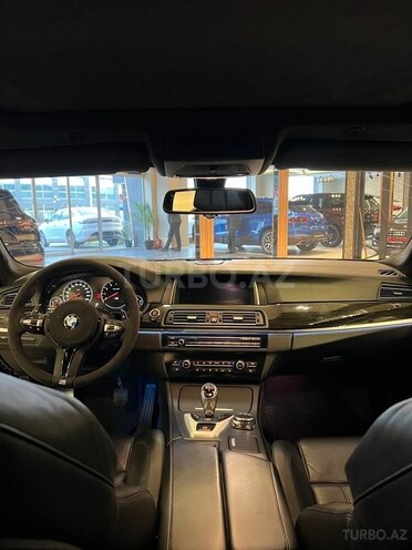 BMW M5 2013, 82,000 km - 4.4 l - Bakı