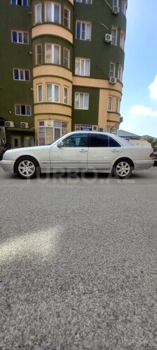 Mercedes E 270 2000, 545,996 km - 2.7 l - Bakı