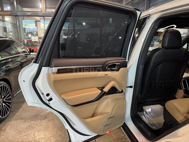 Porsche Cayenne 2015, 171,000 km - 3.6 l - Bakı