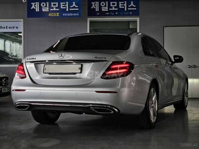 Mercedes E 220 d 2016, 114,000 km - 2.0 l - Bakı
