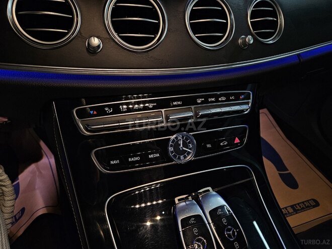 Mercedes E 220 d 2016, 114,000 km - 2.0 l - Bakı