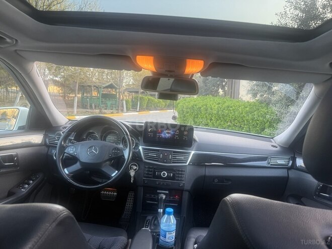 Mercedes E 250 2011, 268,000 km - 1.8 l - Bakı