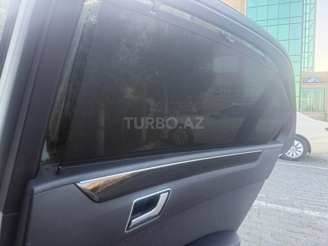 Mercedes E 250 2011, 268,000 km - 1.8 l - Bakı