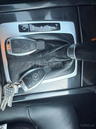 Mercedes E 250 2011, 268,000 km - 1.8 l - Bakı