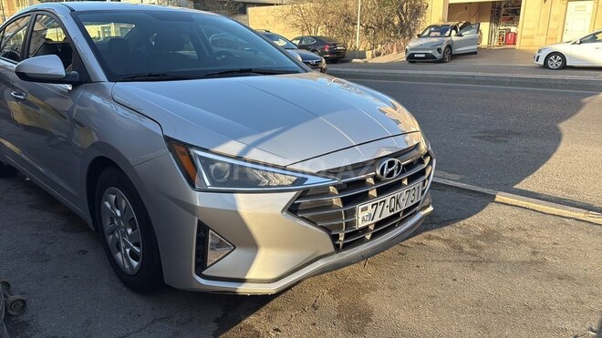 Hyundai Elantra 2019, 31,000 km - 2.0 l - Bakı
