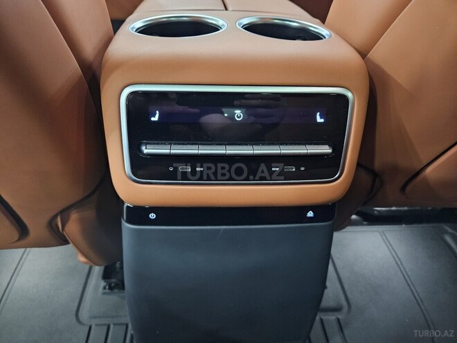 Li Auto L9 2023, 14,000 km - 1.5 l - Bakı