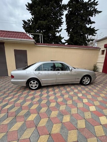 Mercedes E 270 2000, 536,000 km - 2.7 l - Şəki