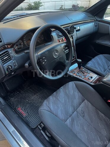 Mercedes E 270 2000, 536,000 km - 2.7 l - Şəki