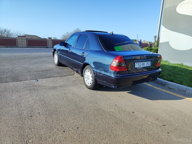 Mercedes C 180 1997, 220,000 km - 1.8 l - Salyan