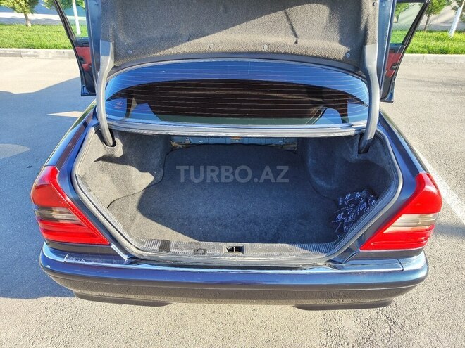 Mercedes C 180 1997, 220,000 km - 1.8 l - Salyan