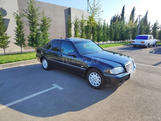 Mercedes C 180 1997, 220,000 km - 1.8 l - Salyan
