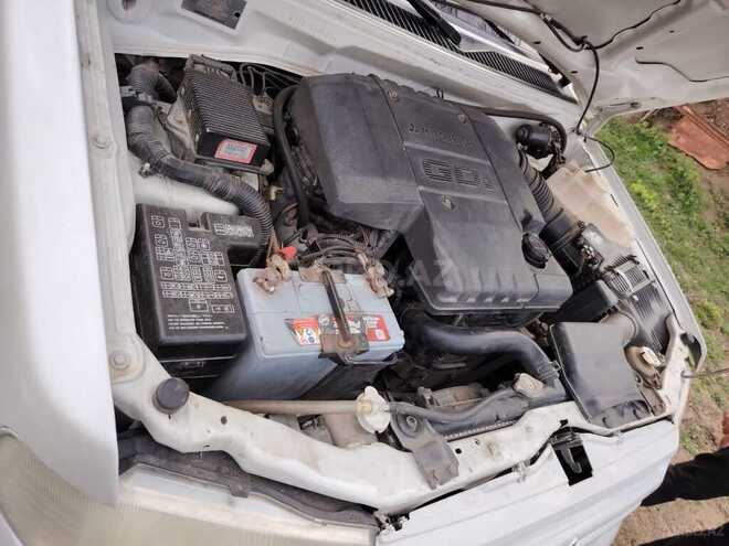 Mitsubishi Pajero io 2000, 420,000 km - 2.0 л - Yardımlı