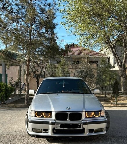 BMW 320 1992, 365,700 km - 2.0 l - Bakı