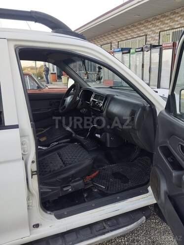 Mitsubishi L200 2006, 250,000 km - 2.5 l - Salyan