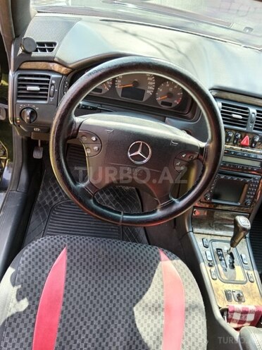 Mercedes E 270 2000, 468,000 km - 2.7 l - Bakı