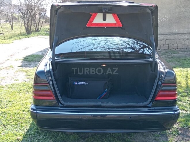 Mercedes E 270 2000, 468,000 km - 2.7 l - Bakı
