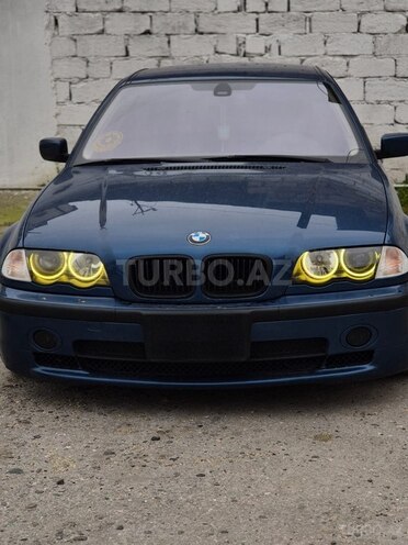 BMW 320 2001, 302,000 km - 2.2 l - Bakı