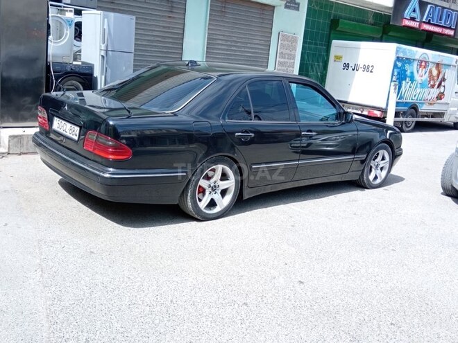 Mercedes E 270 2000, 468,000 km - 2.7 l - Bakı