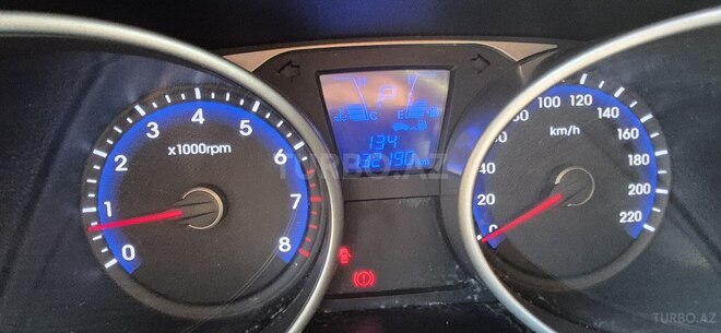 Hyundai ix35 2014, 132,190 km - 2.0 l - Bakı
