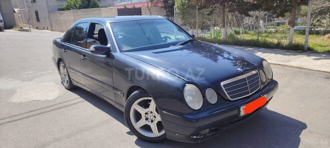 Mercedes E 220 d 2002, 442,656 km - 2.2 l - Bakı