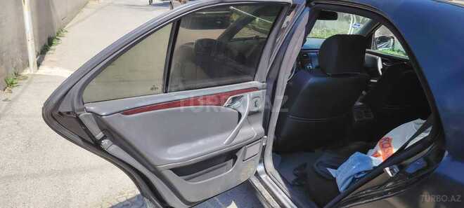 Mercedes E 220 d 2002, 442,656 km - 2.2 l - Bakı