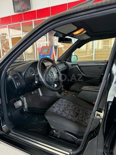 Mercedes C 200 1998, 368,000 km - 2.0 л - Yevlax
