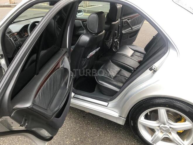 Mercedes E 200 1999, 330,000 km - 2.0 л - Mingəçevir