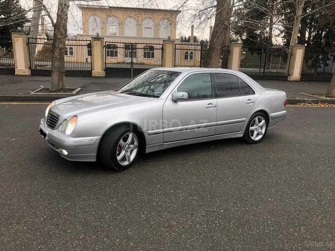 Mercedes E 200 1999, 330,000 km - 2.0 л - Mingəçevir