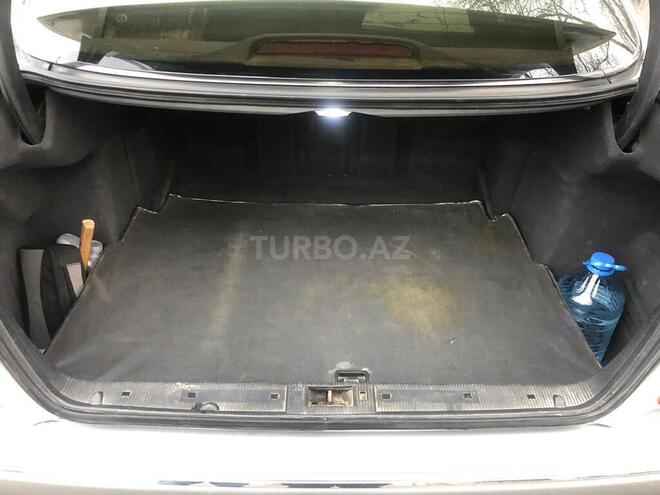 Mercedes E 200 1999, 330,000 km - 2.0 л - Mingəçevir