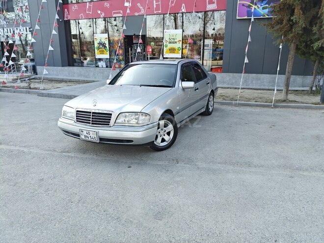 Mercedes C 200 1996, 300,000 km - 2.0 l - İsmayıllı
