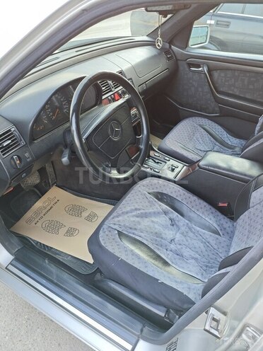Mercedes C 200 1996, 300,000 km - 2.0 l - İsmayıllı