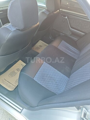 Mercedes C 200 1996, 300,000 km - 2.0 l - İsmayıllı